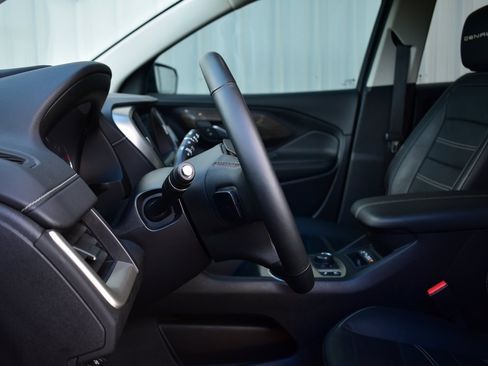 Used 2024 GMC Terrain Denali w/ Denali Premium Package image 41