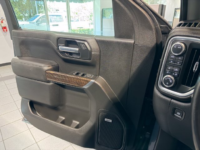 Used 2020 GMC Sierra 1500 Elevation w/ Elevation Value Package AWD/4WD image 25