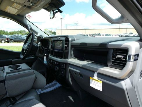 New 2026 Ford F250 XL w/ STX Appearance Package AWD/4WD image 11