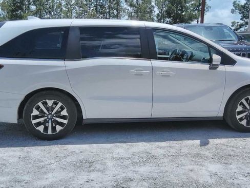 Used 2025 Honda Odyssey EX-L image 1