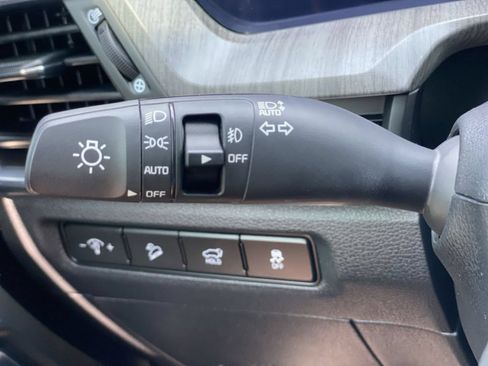 Certified 2025 Kia Telluride SX FWD image 23