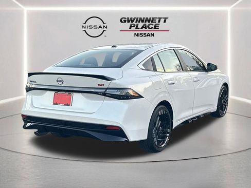 New 2026 Nissan Sentra SR w/ Floor Mat Package image 5