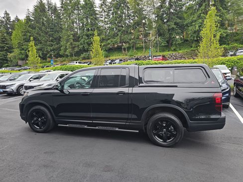 Used 2021 Honda Ridgeline Black Edition image 4