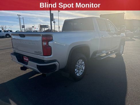 Used 2020 Chevrolet Silverado 2500 High Country w/ Z71 Off-Road Package image 5