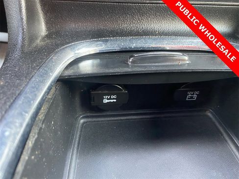 Used 2012 Dodge Grand Caravan R/T image 23