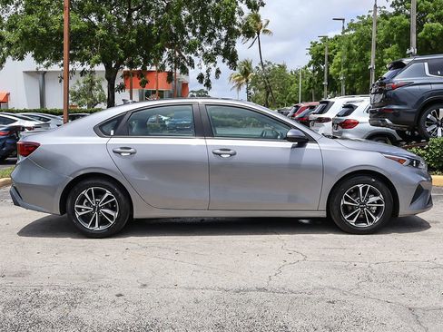 Used 2024 Kia Forte LXS FWD image 15