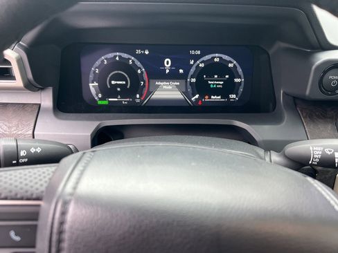 New 2025 Toyota Tacoma Limited image 5