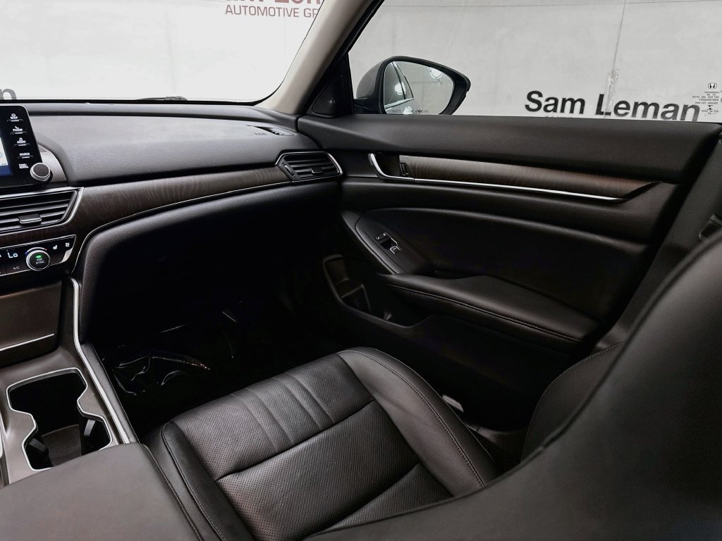 Used 2022 Honda Accord Touring image 24