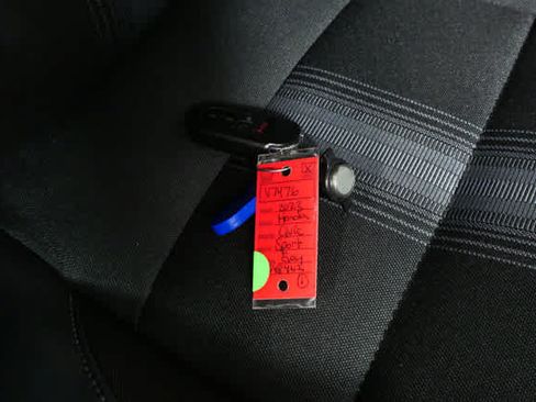 Used 2023 Honda Civic Sport image 35