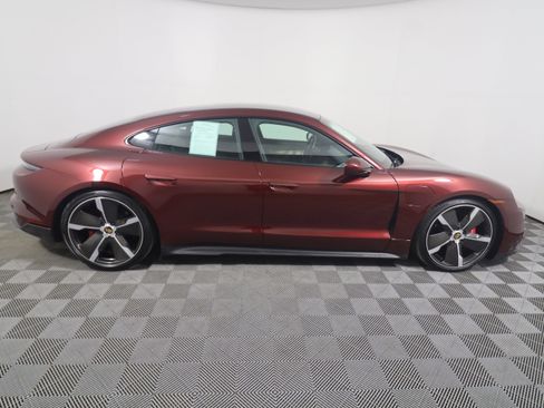 Certified 2021 Porsche Taycan 4S image 8