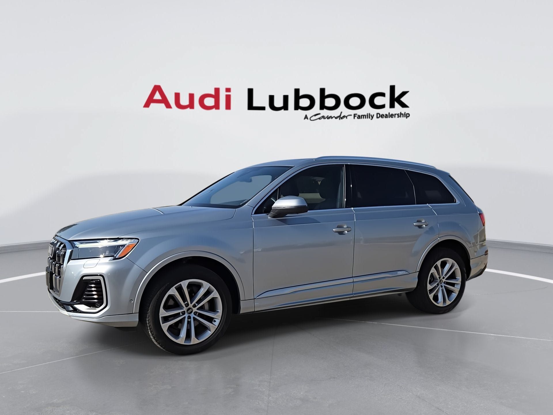 Used 2025 Audi Q7 3.0T Premium Plus AWD/4WD image 5