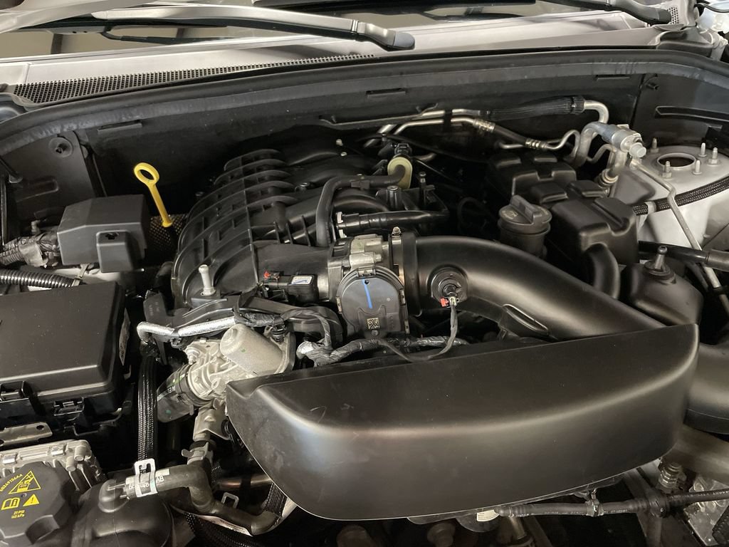Used 2024 Dodge Durango GT RWD image 29