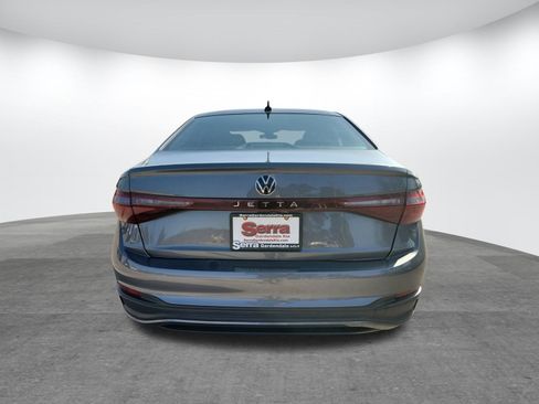 Used 2025 Volkswagen Jetta Sport image 22