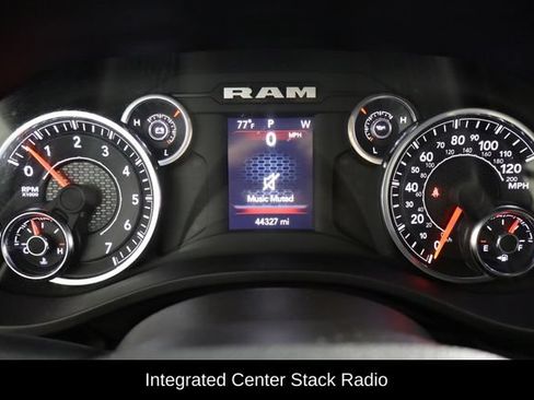 Used 2023 RAM 1500 Big Horn AWD/4WD image 10