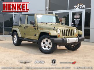 Used 2013 Jeep Wrangler Unlimited Sahara w/ Connectivity Group AWD/4WD video 1