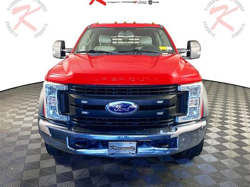 Used 2019 Ford F450 XL w/ Power Equipment Group image 2