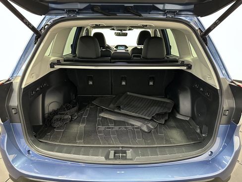 Used 2023 Subaru Forester Touring AWD/4WD image 32