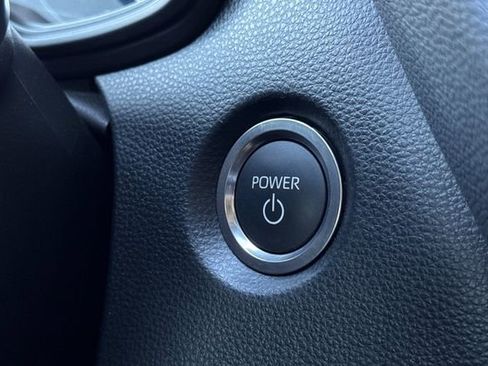 Used 2025 Toyota Corolla SE FWD image 24