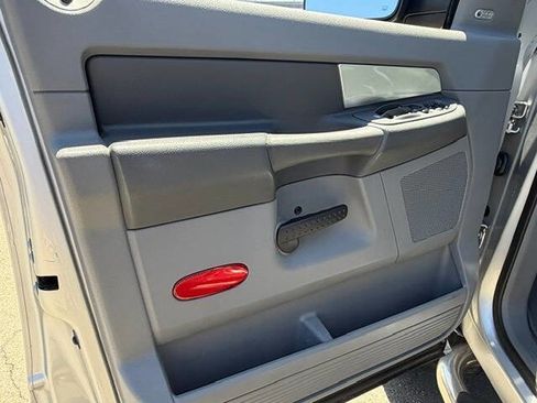 Used 2009 Dodge Ram 2500 Truck SLT w/ Popular Equipment Group AWD/4WD image 22
