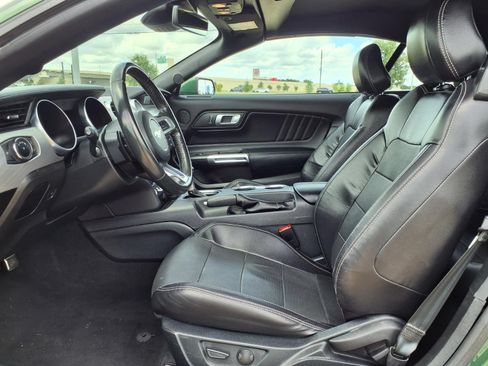 Used 2023 Ford Mustang GT Premium RWD image 10