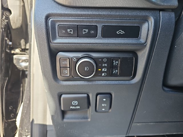 Used 2024 Ford F150 Lariat w/ Equipment Group 502A High AWD/4WD image 29