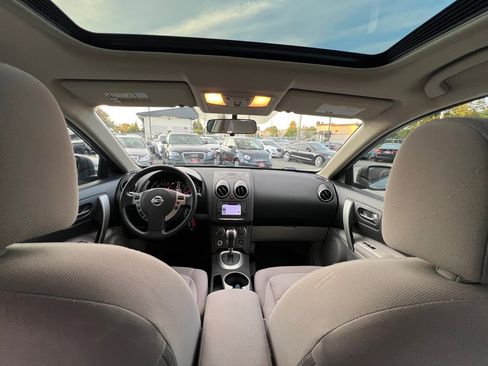 Used 2011 Nissan Rogue SV w/ Premium Pkg AWD/4WD image 14