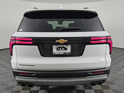 Used 2025 Chevrolet Traverse LT w/ Driver Confidence Package