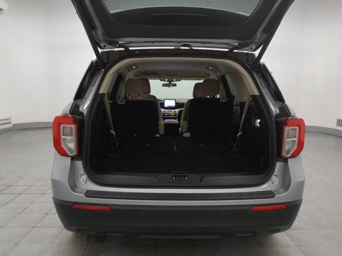 Used 2022 Ford Explorer XLT RWD image 29