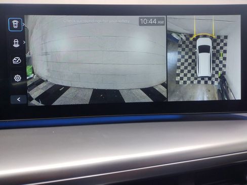 New 2026 Hyundai Ioniq 9 SEL image 9