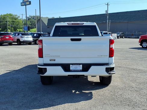 Used 2022 Chevrolet Silverado 1500 Custom w/ Safety Confidence Package RWD image 6
