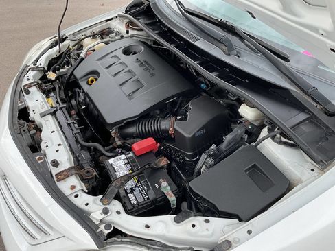 Used 2013 Toyota Corolla LE w/ Premium Pkg image 46