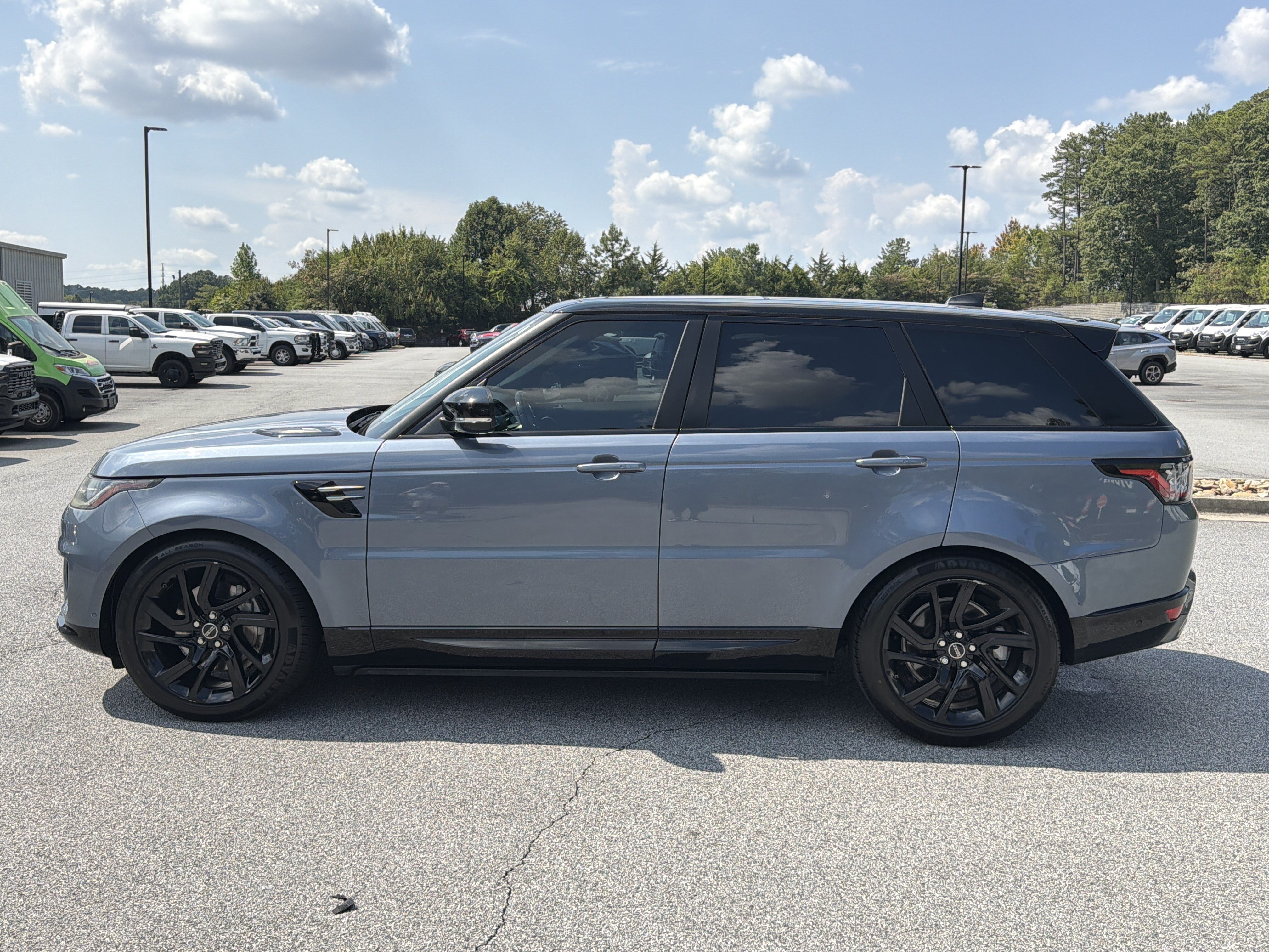 Used 2018 Land Rover Range Rover Sport HSE AWD/4WD image 4