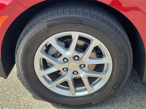 Certified 2024 Chevrolet Equinox LT image 7