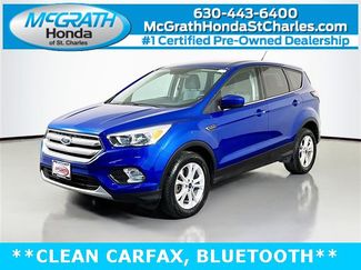 Used 2017 Ford Escape SE image 1