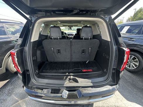 Used 2021 GMC Acadia Denali w/ GMC Pro Grade Package image 25