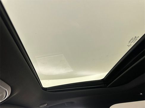 Certified 2023 Jeep Grand Cherokee Altitude image 32