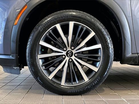Used 2022 INFINITI QX60 Sensory image 36