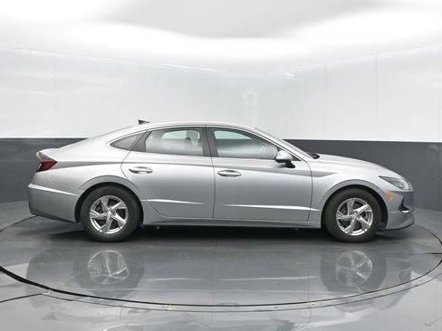 Used 2021 Hyundai Sonata SE FWD image 25
