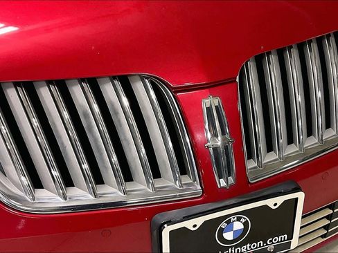 Used 2012 Lincoln MKS image 30