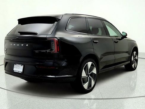 Used 2025 Volvo EX90 Plus AWD/4WD image 5