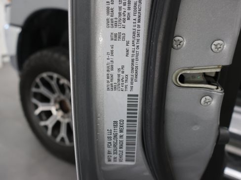 Used 2022 RAM 2500 Tradesman AWD/4WD image 71