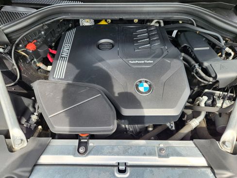 Used 2021 BMW X4 xDrive30i w/ M Sport Package AWD/4WD image 19