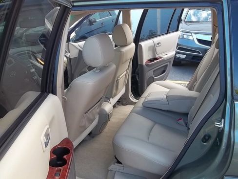 Used 2007 Toyota Highlander Limited AWD/4WD image 9