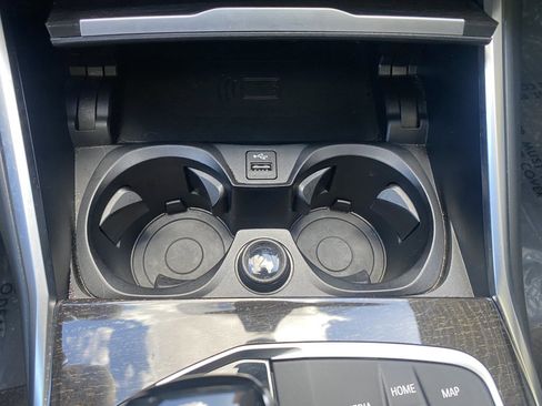 Used 2021 BMW 330e 330e w/ Convenience Package image 32