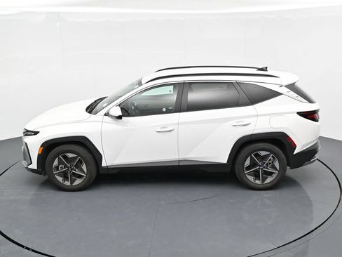 Used 2025 Hyundai Tucson SEL FWD image 21