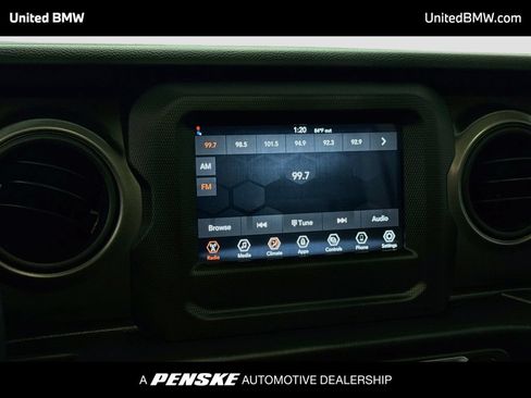 Used 2022 Jeep Wrangler Unlimited Sport AWD/4WD image 15