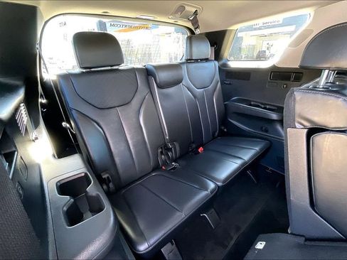 Used 2023 Hyundai Palisade SEL image 27