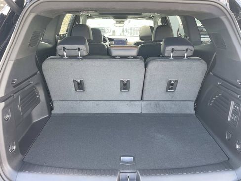 New 2027 GMC Acadia Denali Ultimate FWD image 26