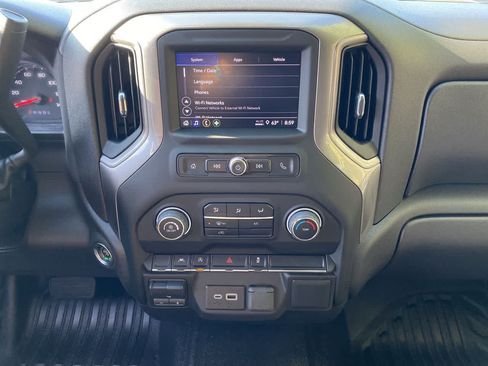 Used 2024 Chevrolet Silverado 1500 W/T w/ Trailering Package AWD/4WD image 22