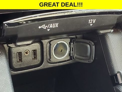 Used 2021 Buick Encore Preferred AWD/4WD image 23